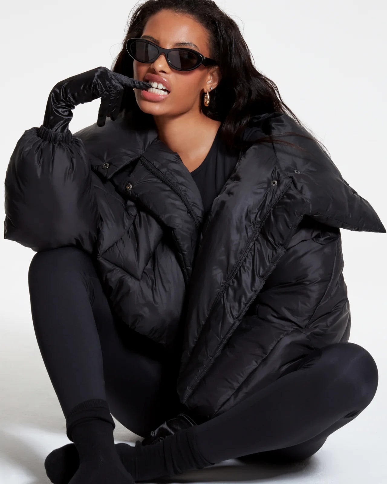 TSM Women’s Duvet Puffer Jacket in Ink Black – lightweight cropped outerwear with zipper and side pockets