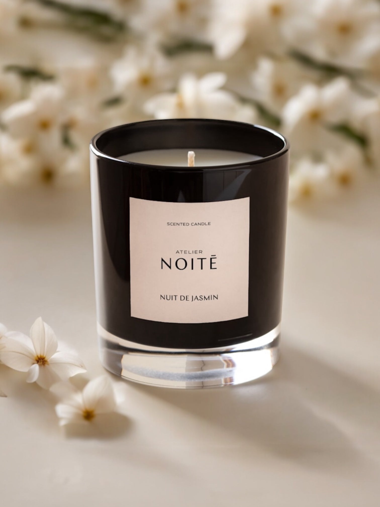 Atelier Noitē Jardim da Lua Candle — lily, iris & ylang ylang floral vegan candle