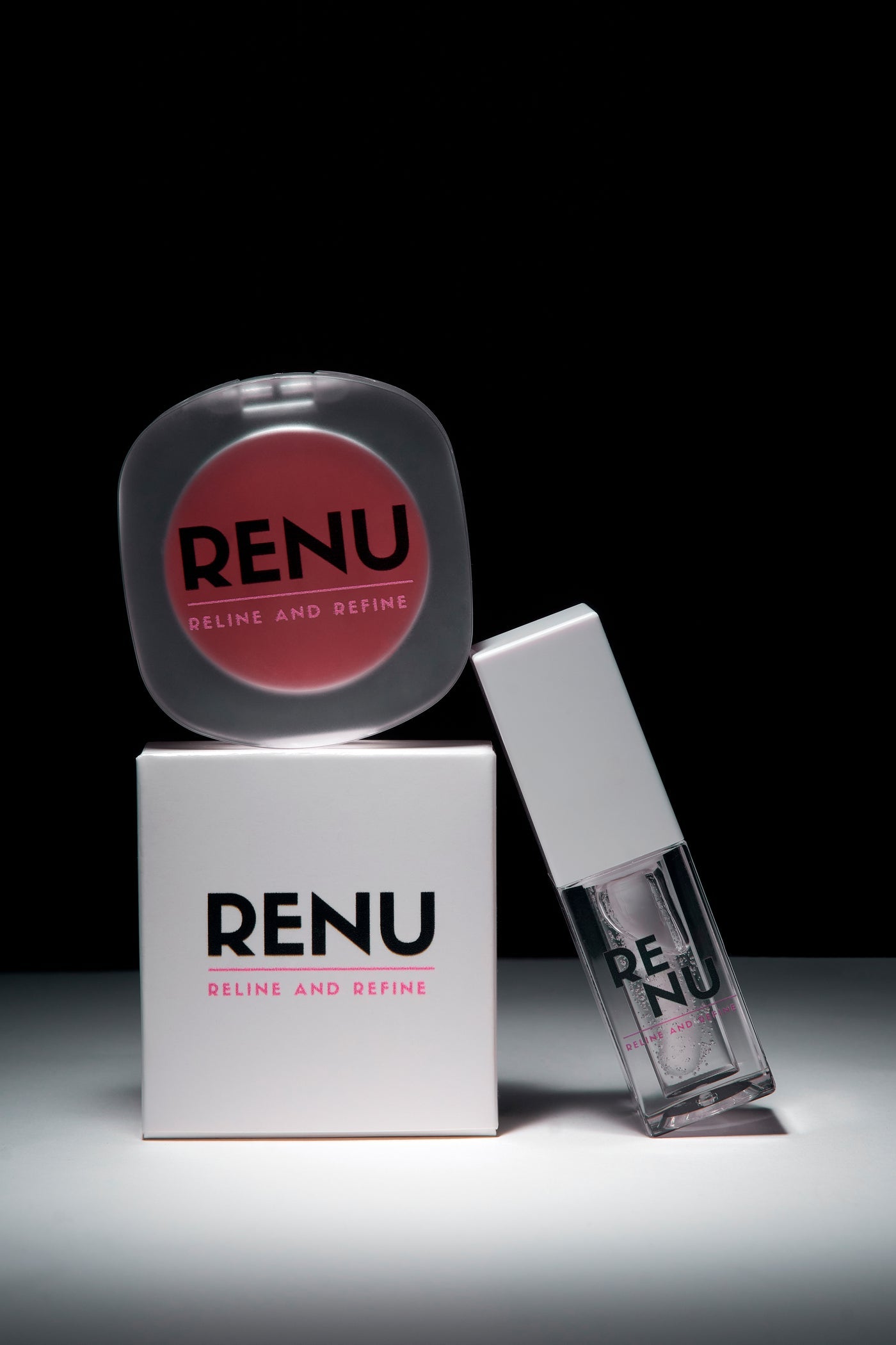 Renu Cherish Powder Blush – soft pink blush for natural glow and airbrushed finish