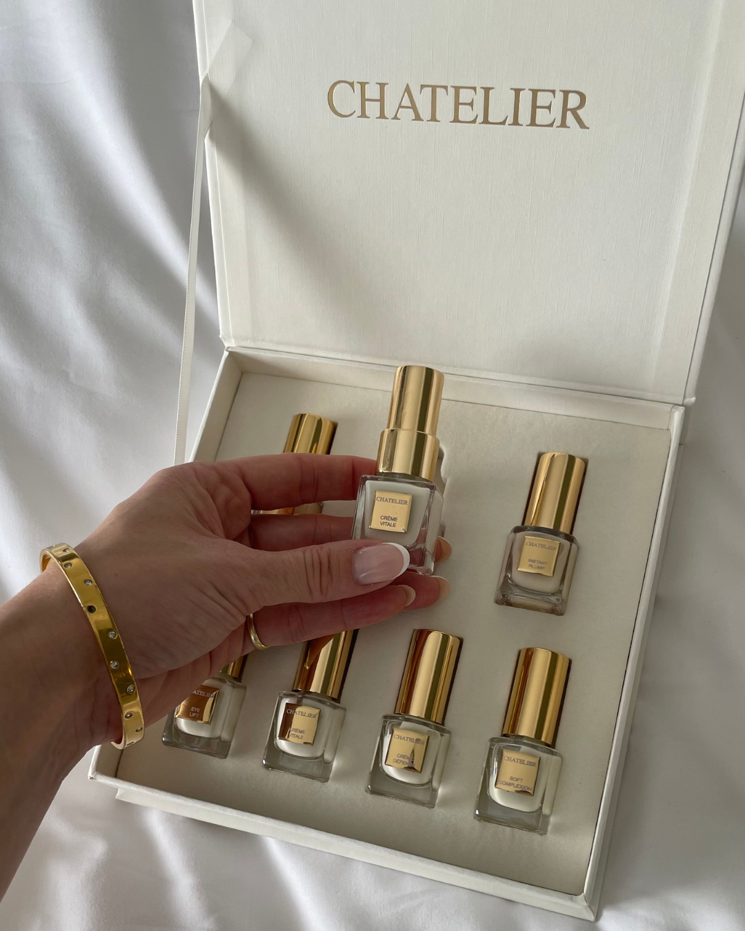 THE MINI COLLECTION™ luxury skincare discovery set – 7 travel minis for hydration, repair, and radiance