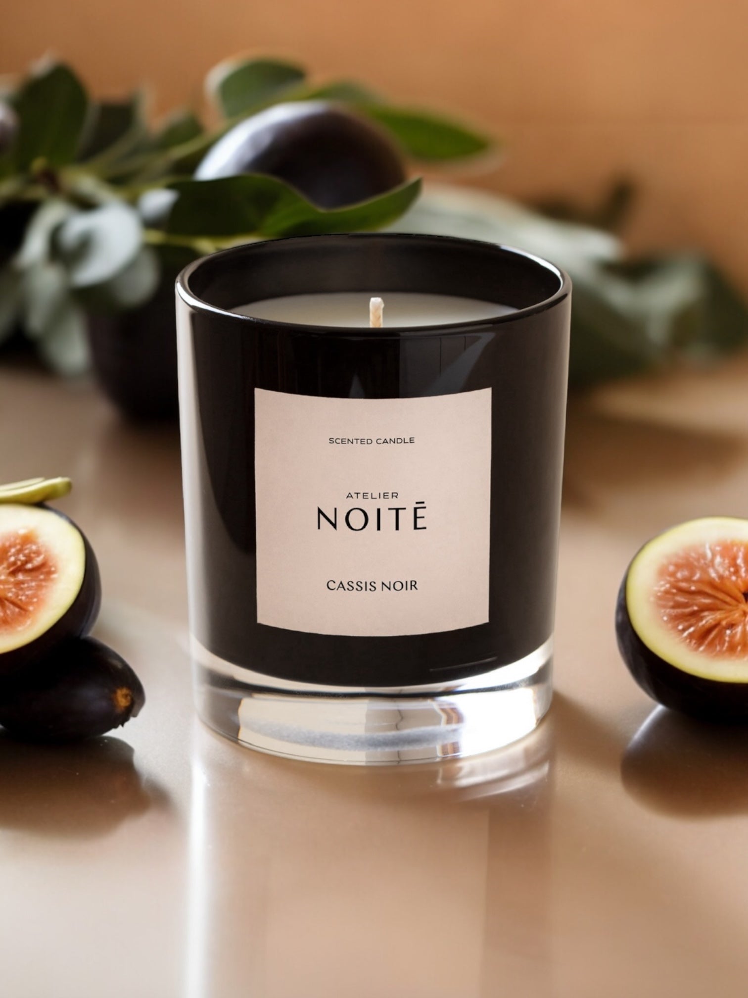 Atelier Noitē Cassis Noir Candle — blackcurrant, fig & green leaf vegan candle